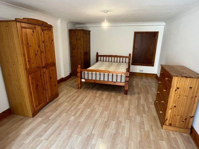 Flat Perry Vale in Greater London
