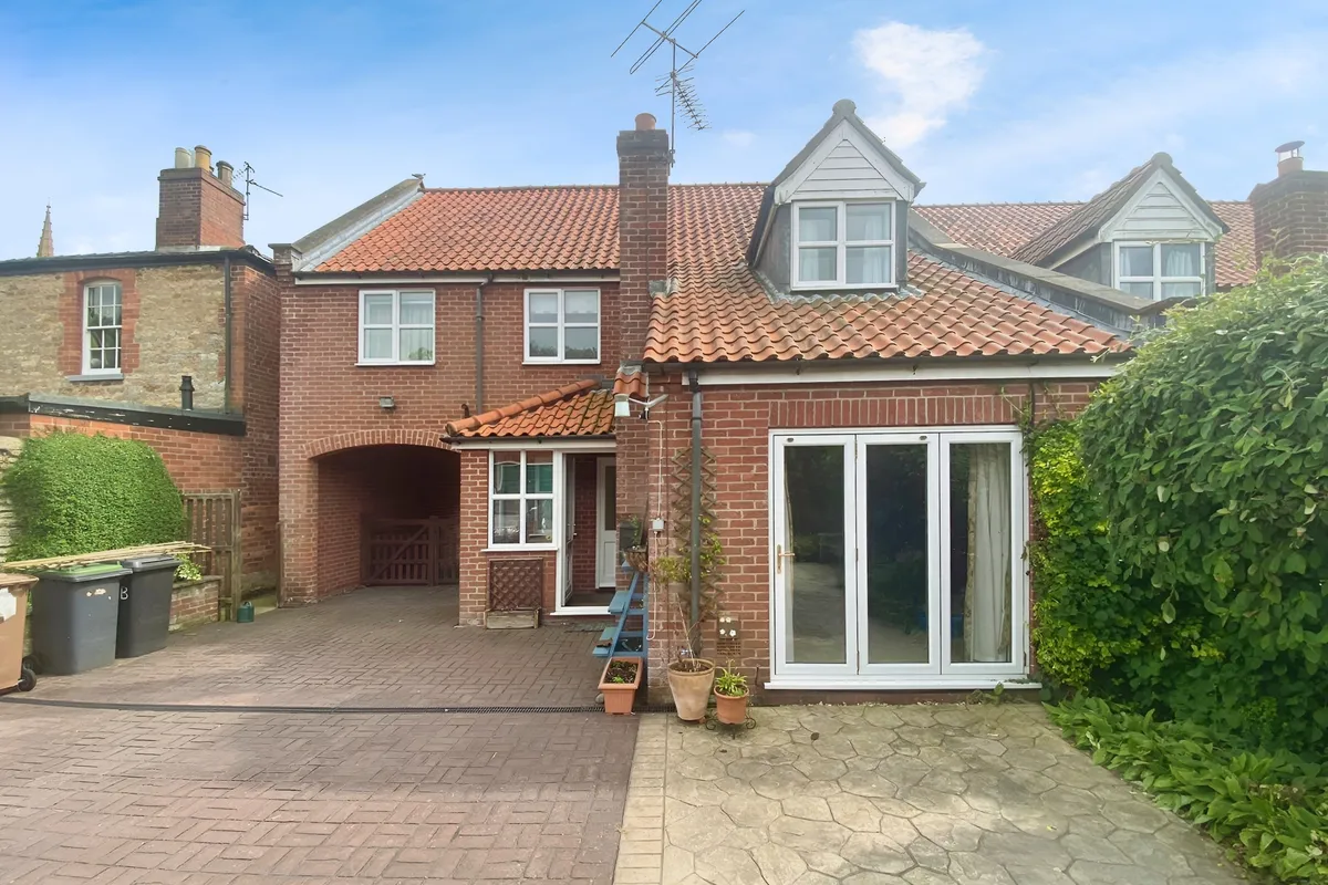 House Far Lane in North Kesteven