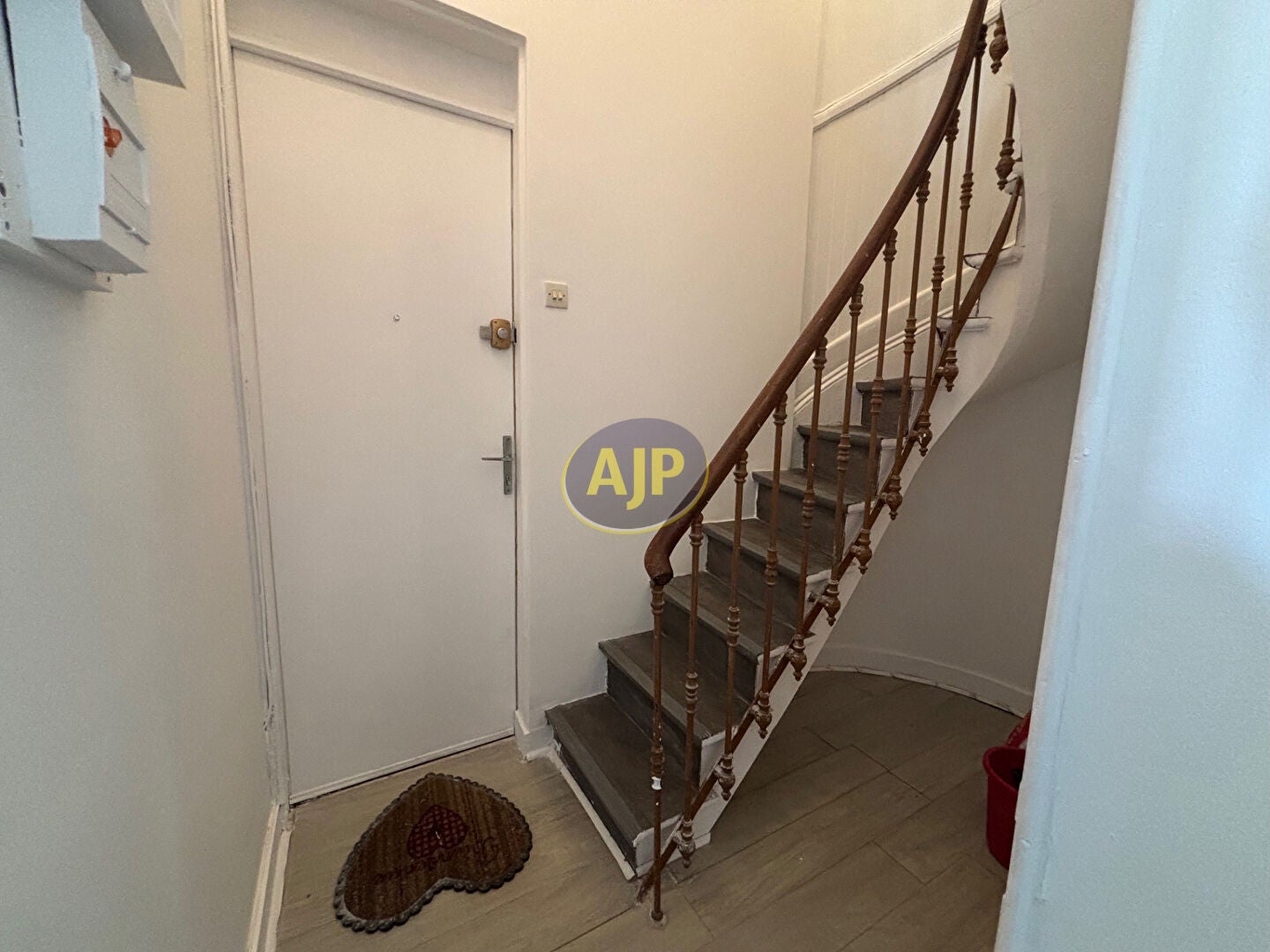 Appartement Route des Justices à Saint-Germain-et-Mons
