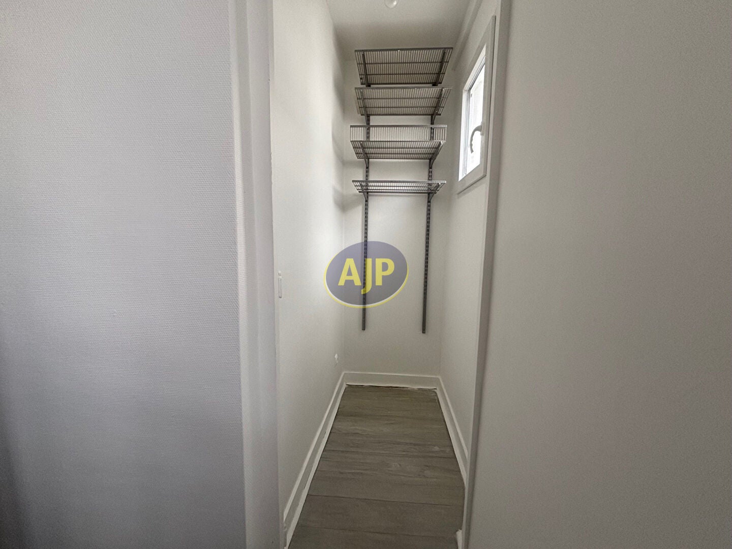 Appartement Route des Justices à Saint-Germain-et-Mons
