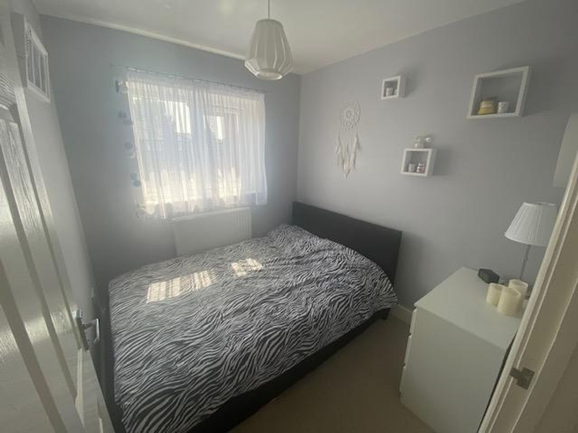 Flat Deemuir Square in Cardiff