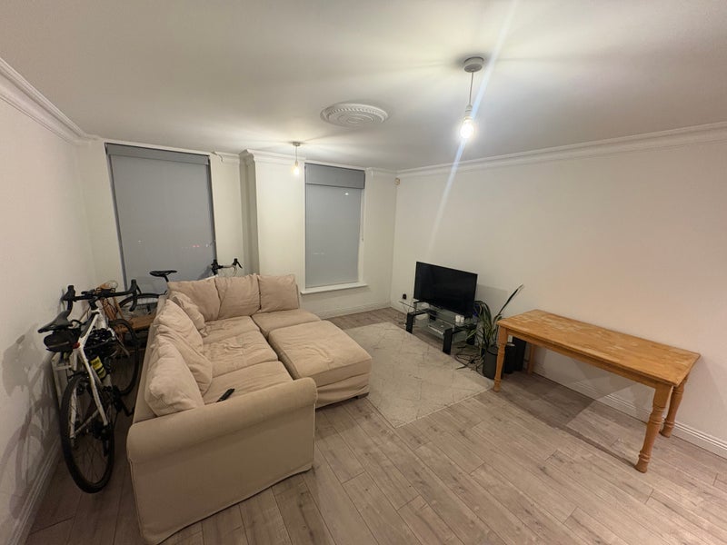 Flat Clapham Park Road in Greater London
