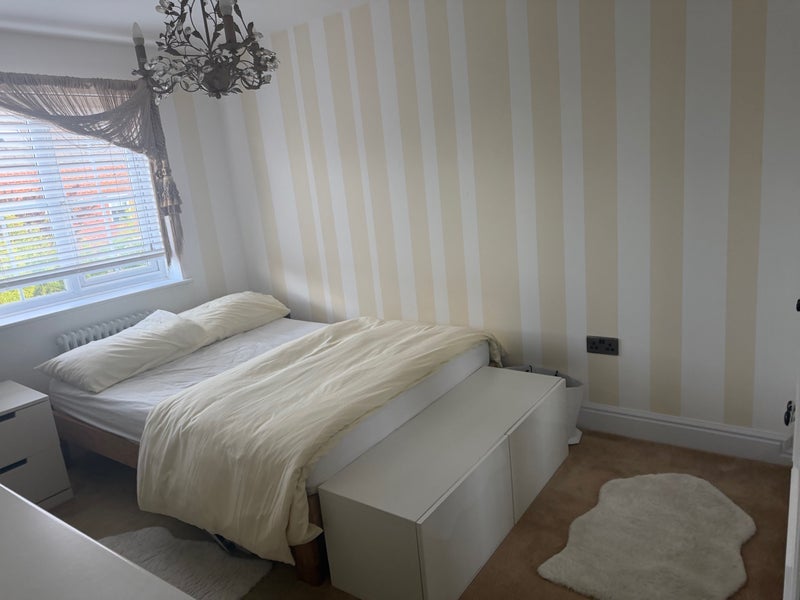 Room Trostrey Road in Birmingham