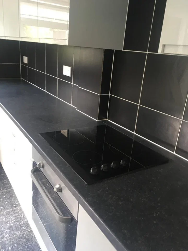Room Clonmell Road in Greater London
