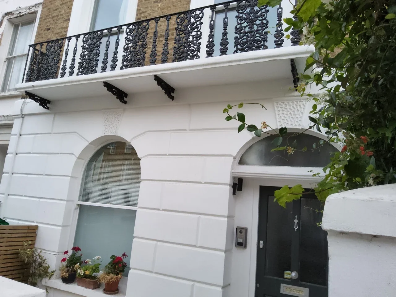 Flat Sussex Way in Greater London