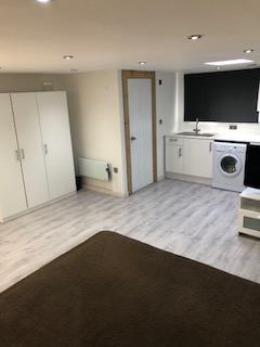 Flat Heathfield Vale in Greater London