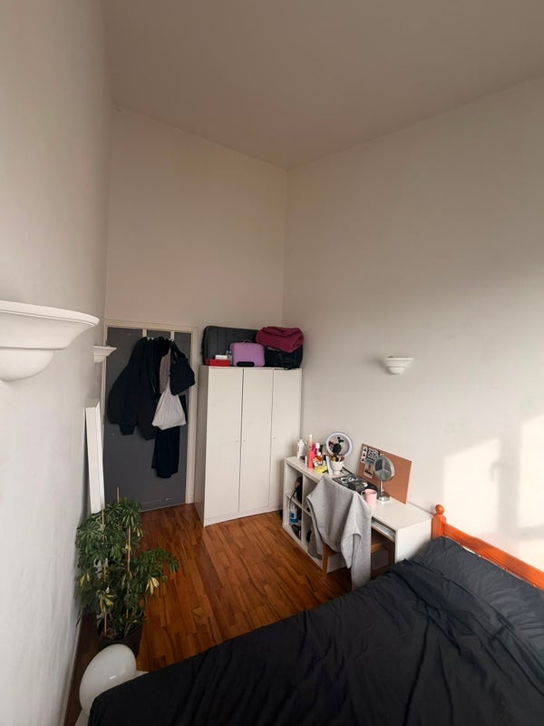 Room Stoke Newington Road in Greater London