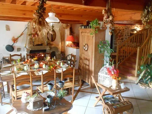 Room Route de Saint-Étienne in Usson-en-Forez