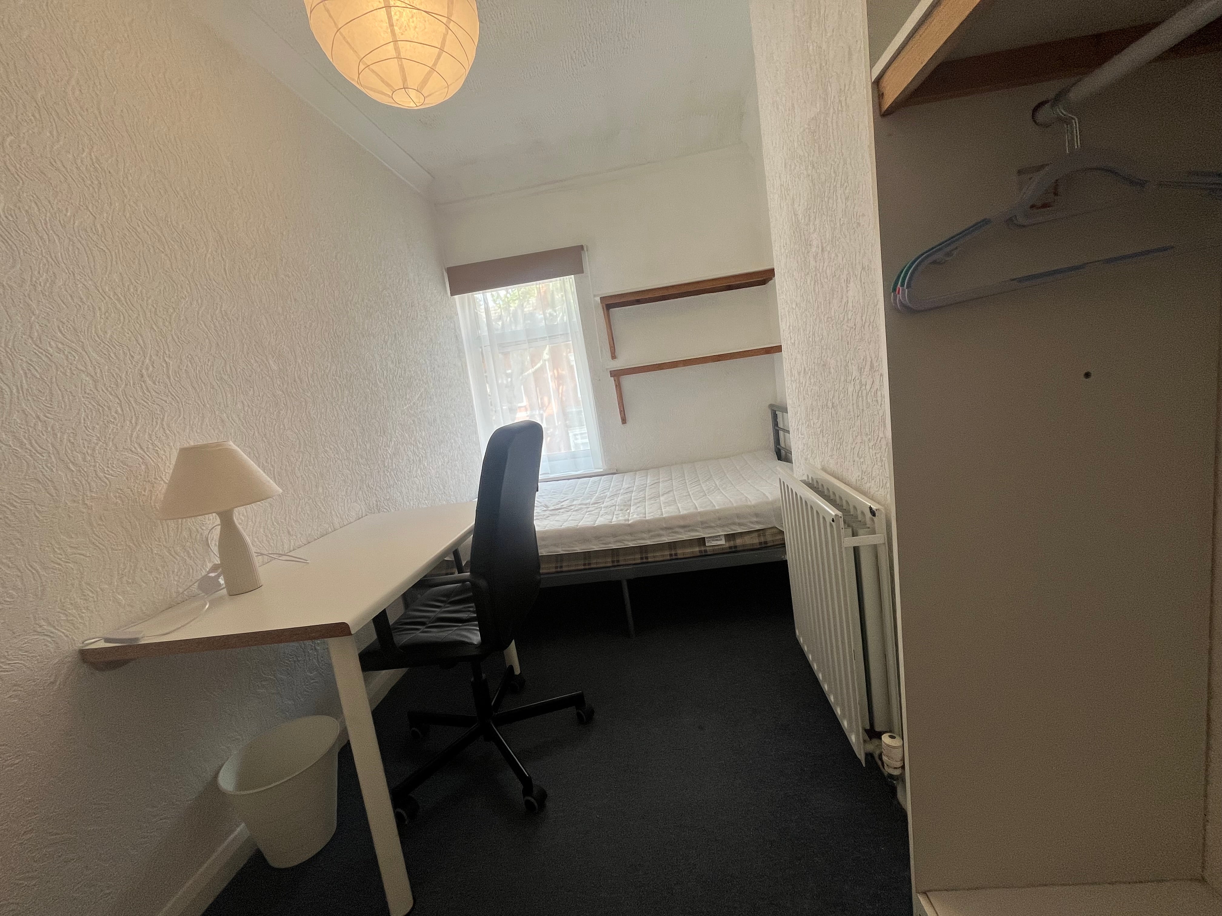 Flat Dawlish Road in Birmingham