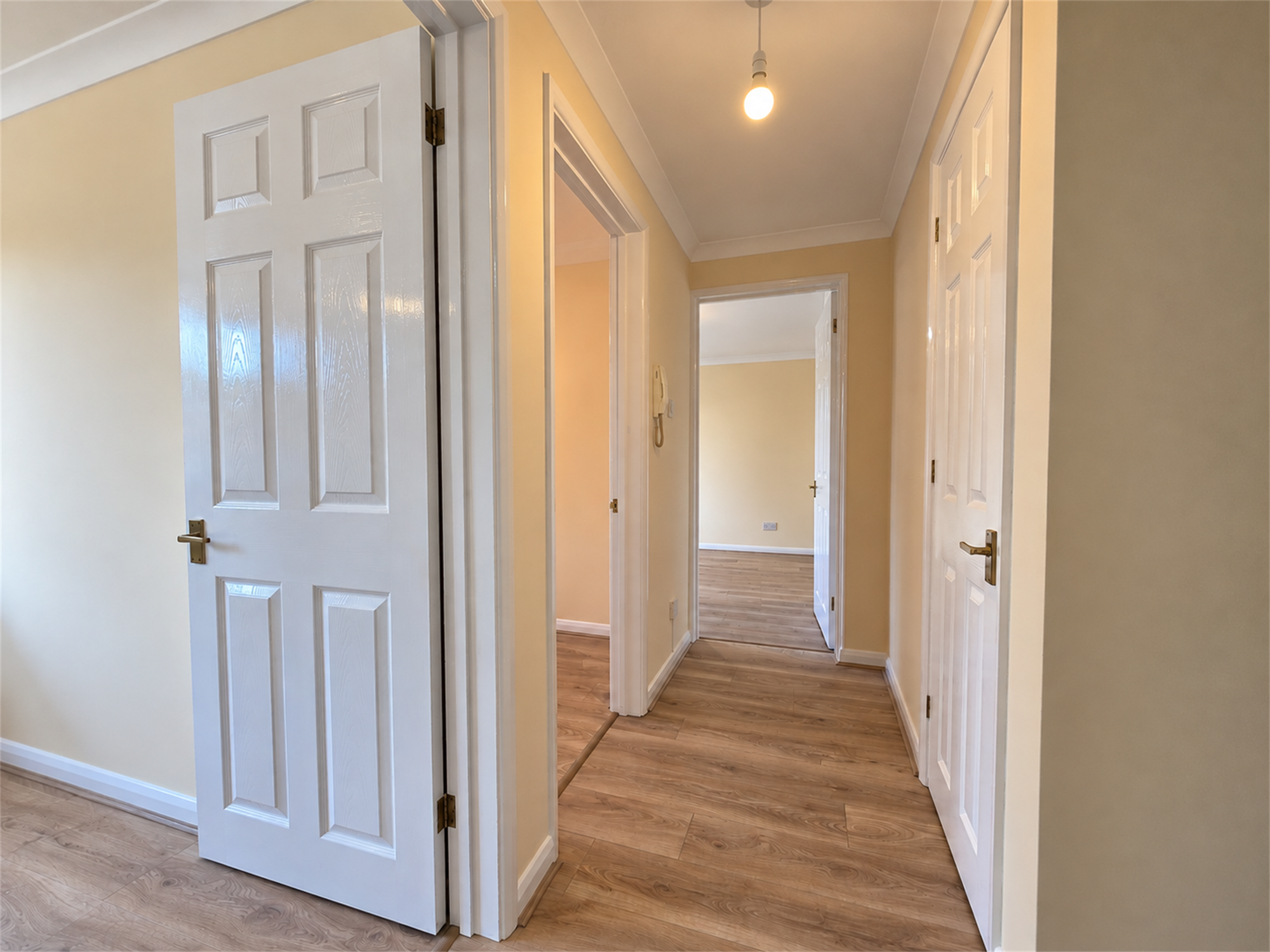 Flat Millbrook Road East in Southampton