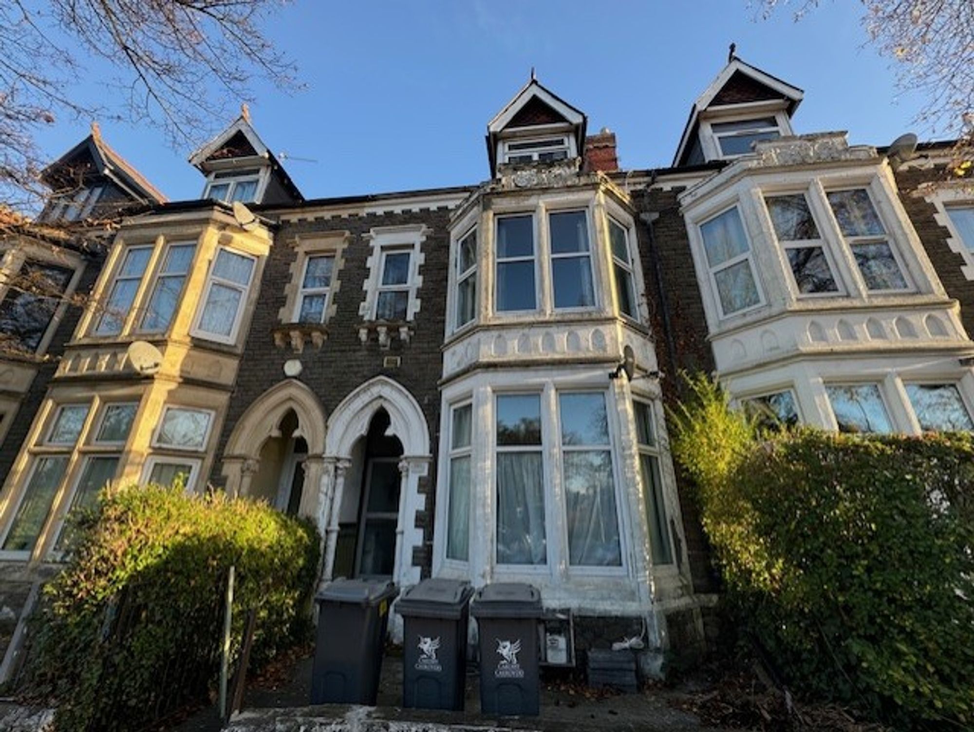 Flat Albany Road in Cardiff