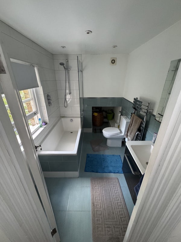 Room Putney Hill in Greater London