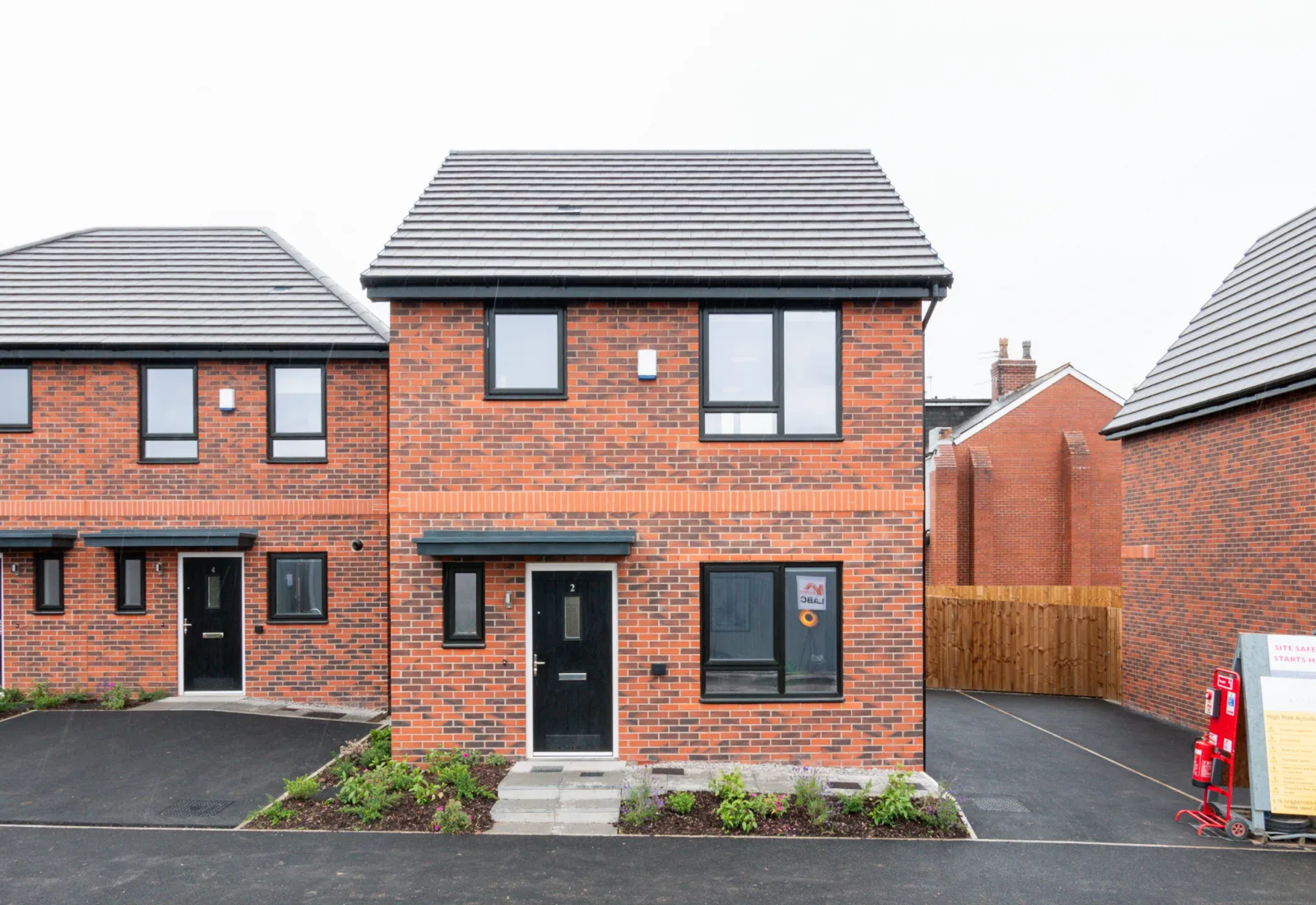 House Shrewsbury Close in Rochdale