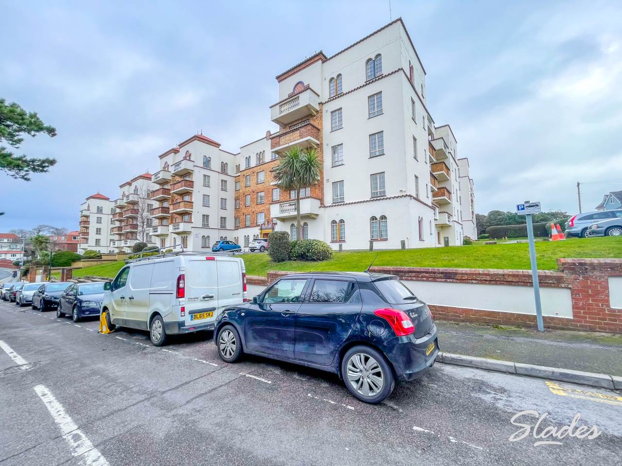 Flat Sea Road in Bournemouth