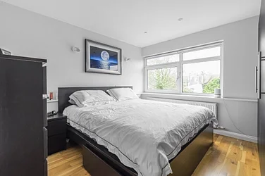 Flat Balham New Road in Greater London