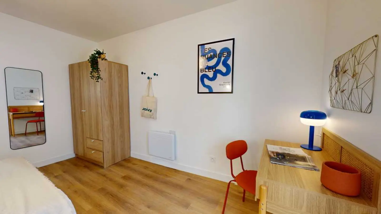 Room Rue du Chalet in Paris