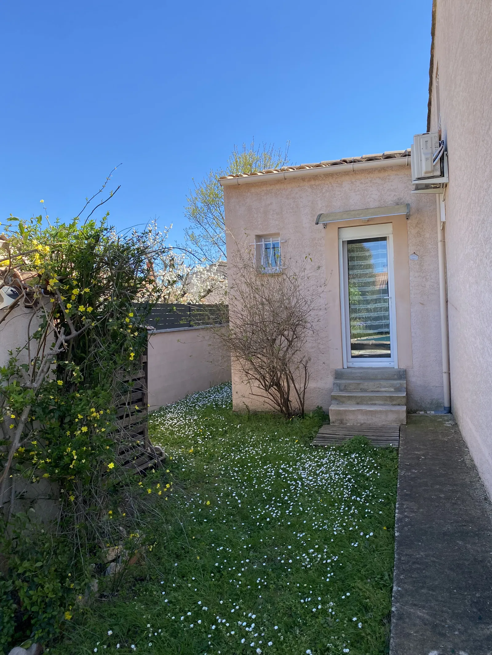 Maison Rue du Luberon à Bouillargues