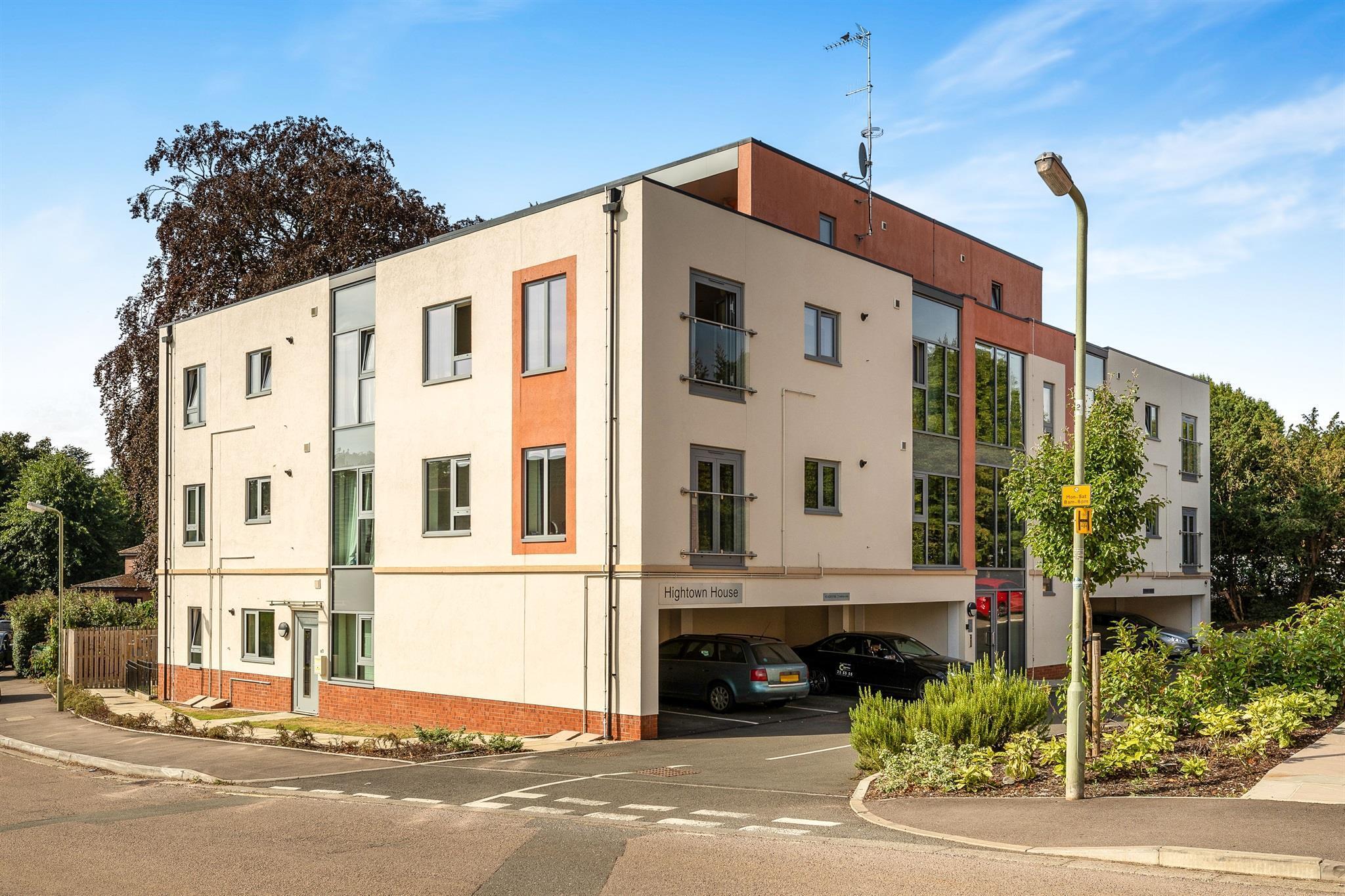 Flat Hightown Gardens in Cherwell District
