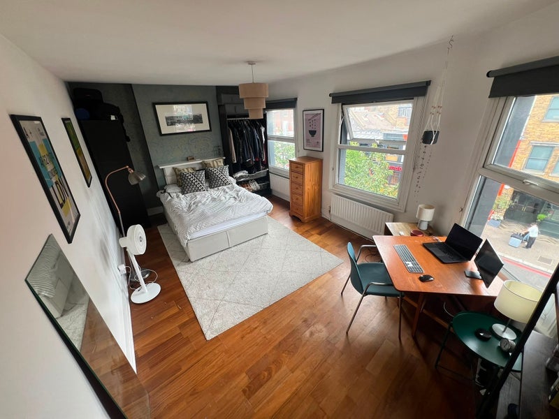 Room Abyssinia Close in Greater London