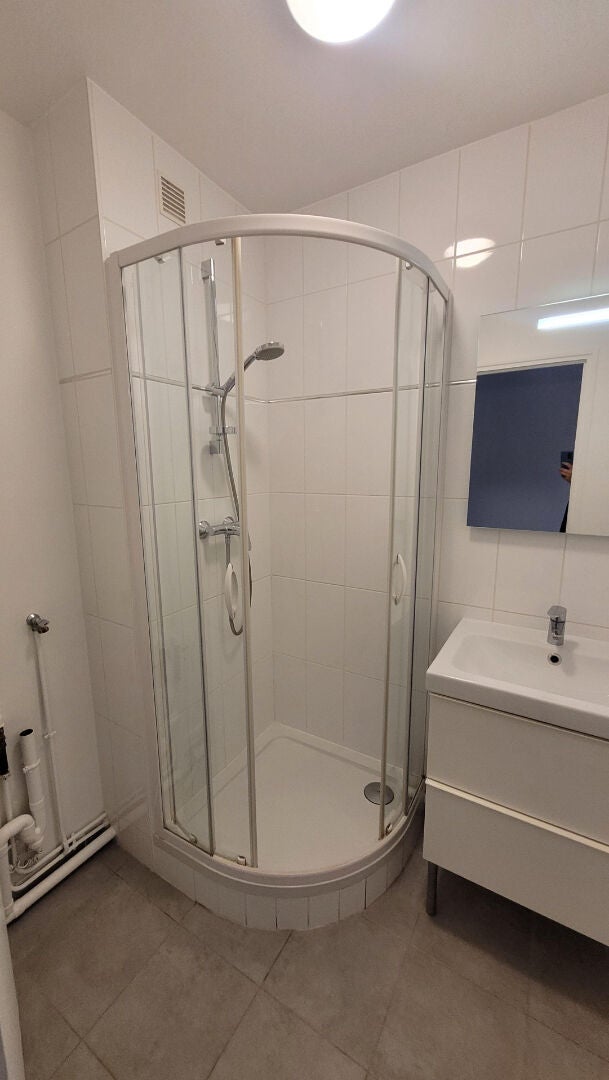Flat Rue du 22 Septembre in Courbevoie