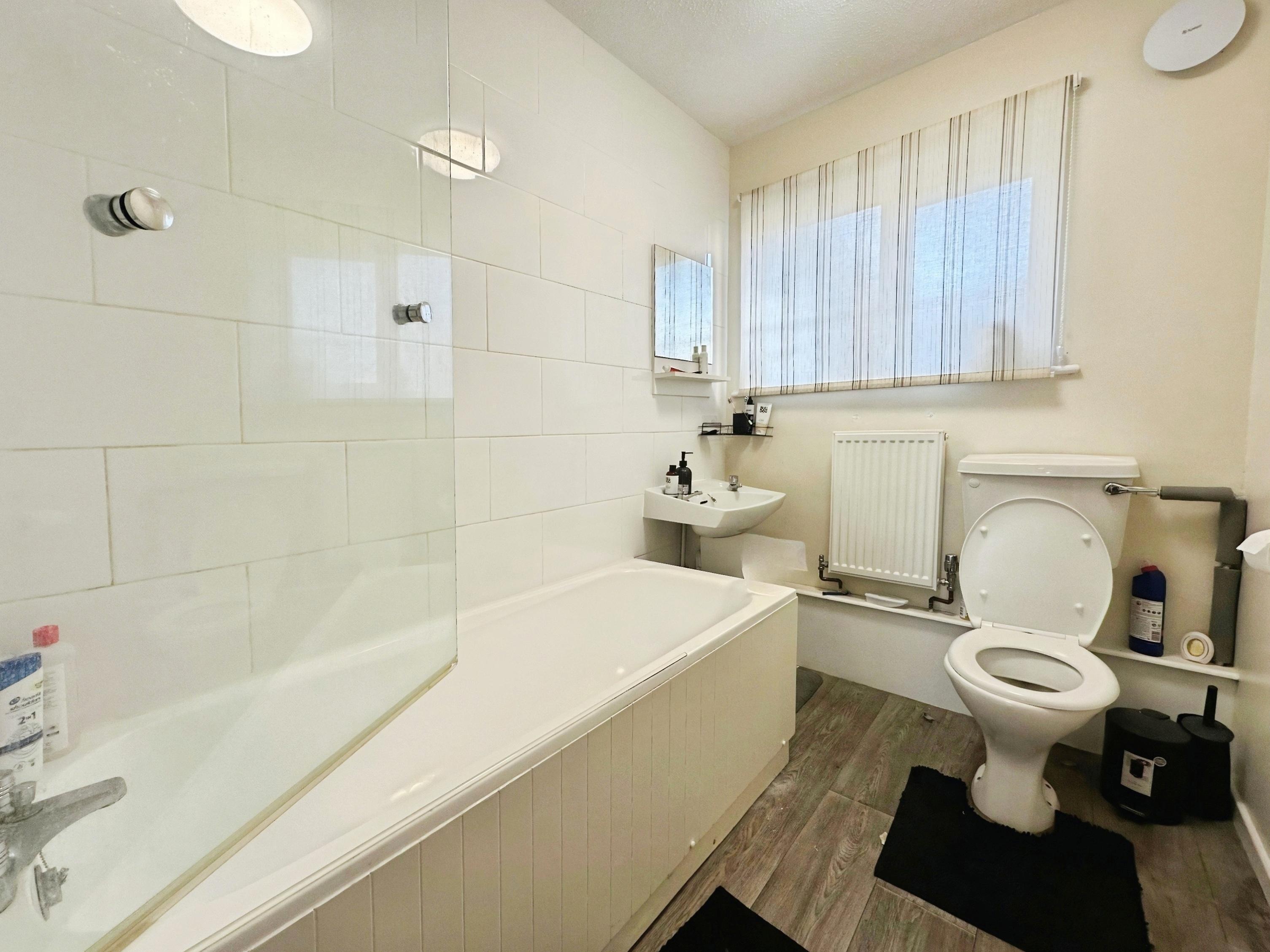 Flat Ermine Court in Huntingdonshire