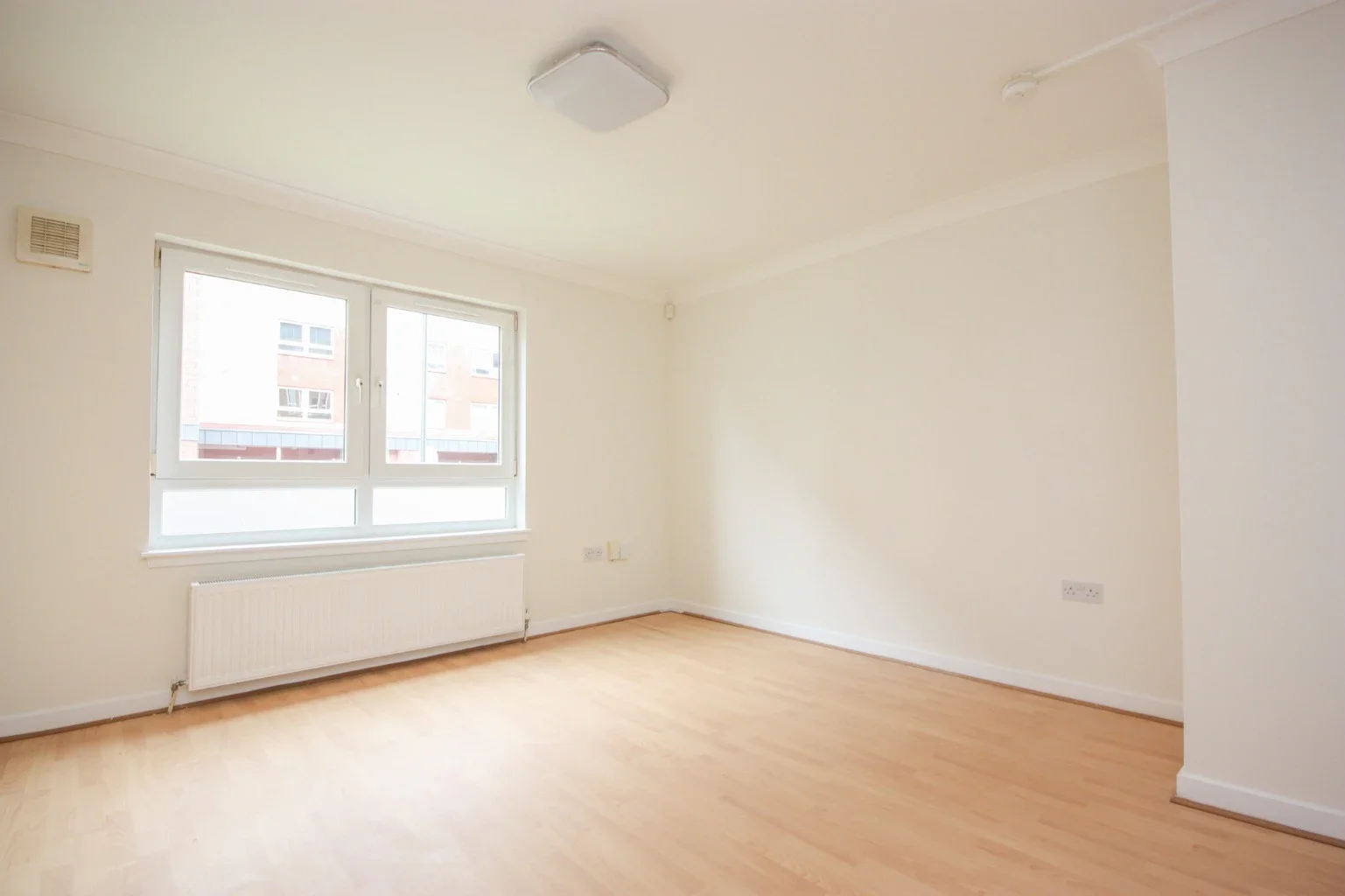 Flat Finlay Drive in Glasgow