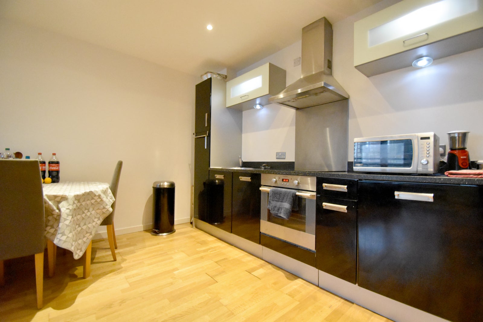 Flat Marsh Lane in Leeds
