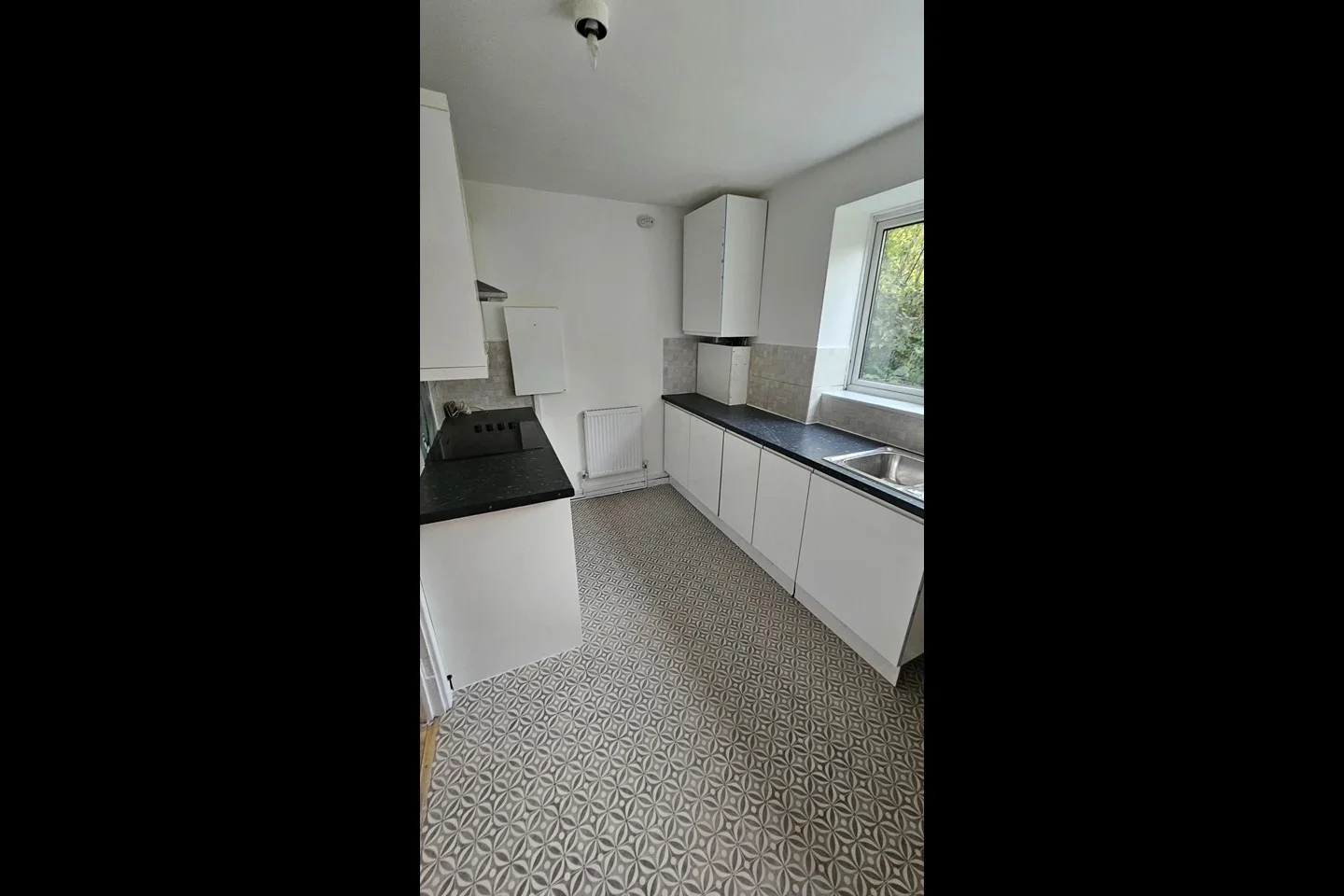 Flat Sandford Close in Greater London
