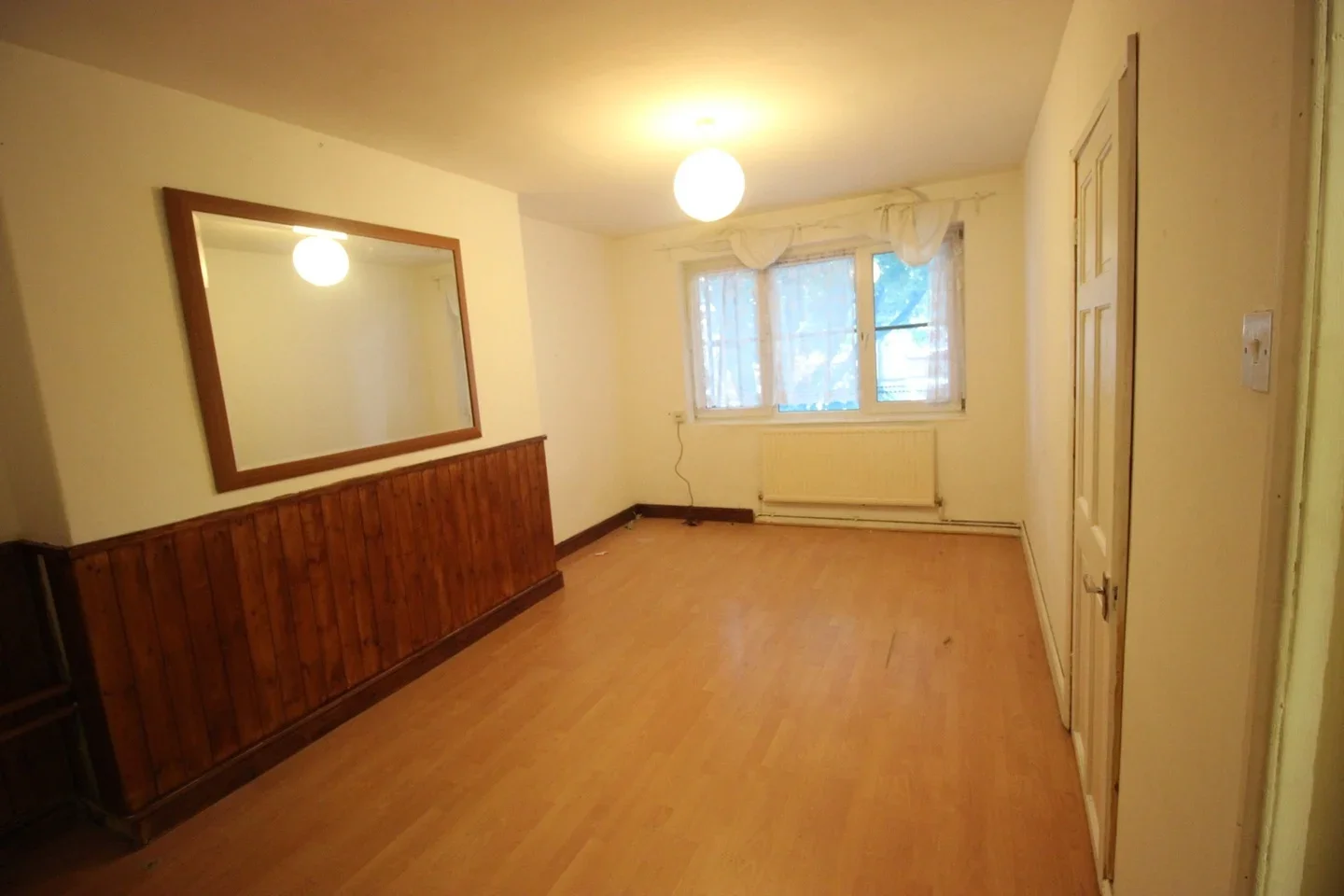 Flat Barnet Grove in Greater London
