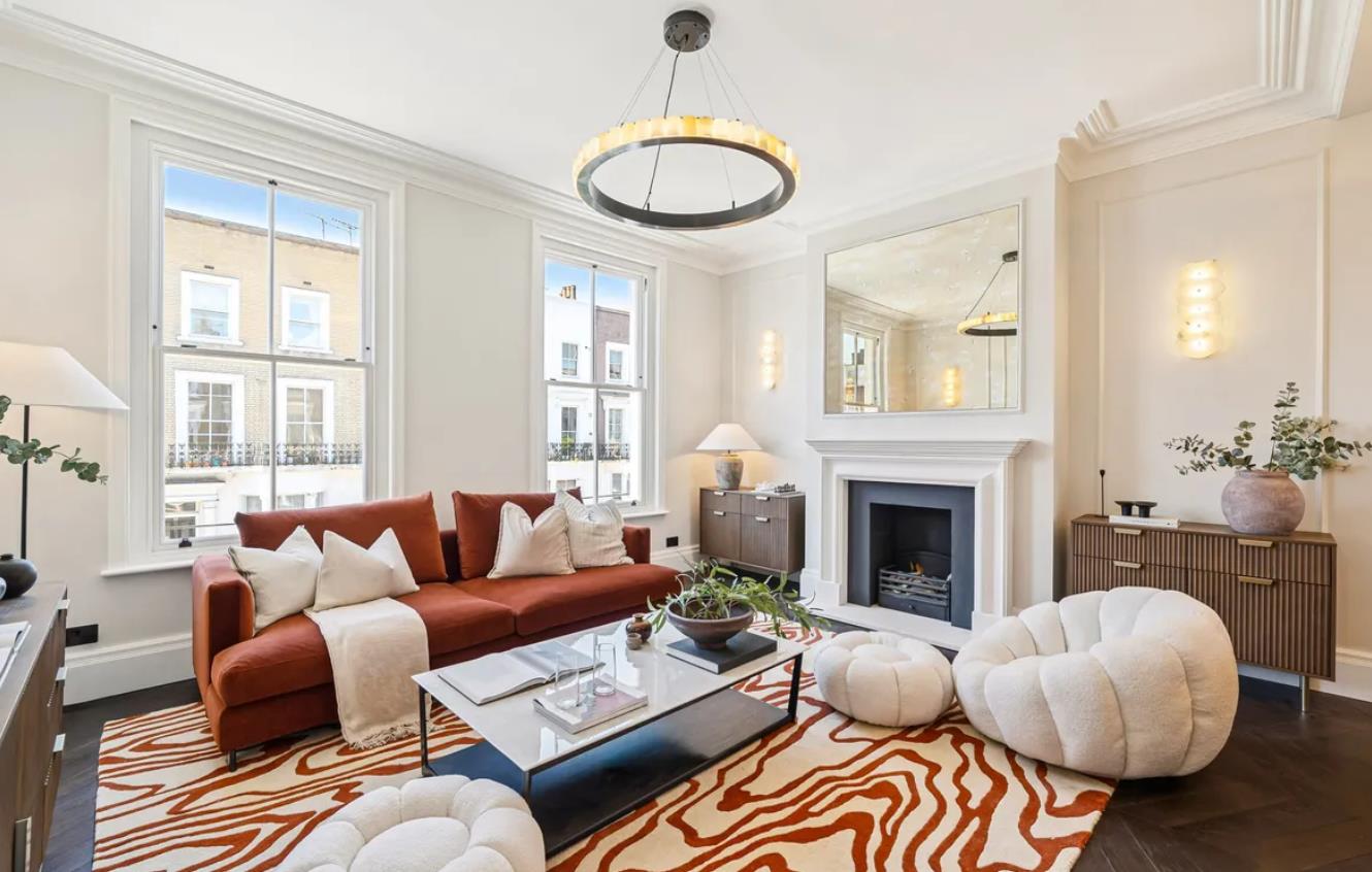 Flat Edith Grove in Greater London
