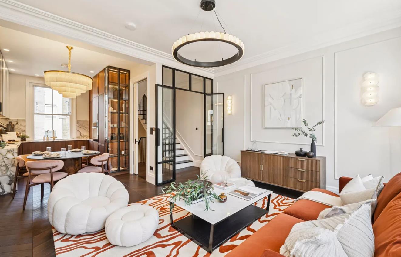 Flat Edith Grove in Greater London