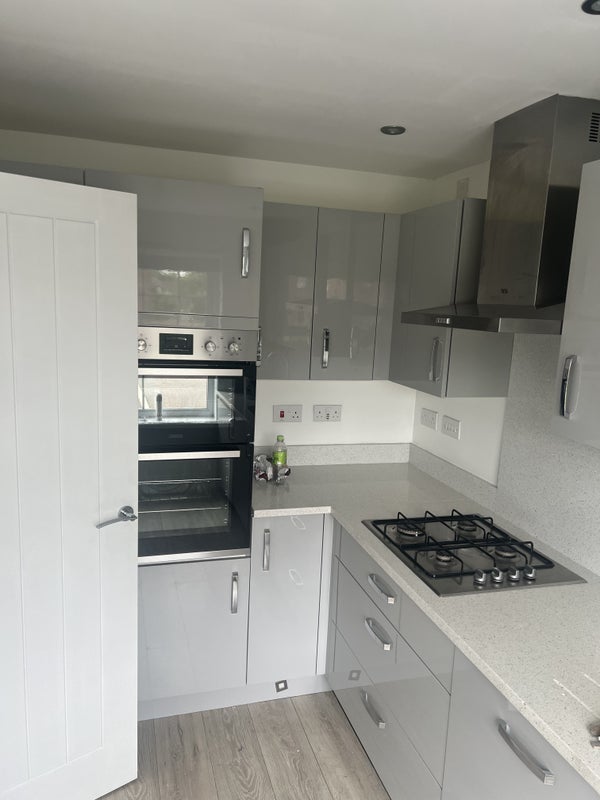 Room Glamara Close in Middleton