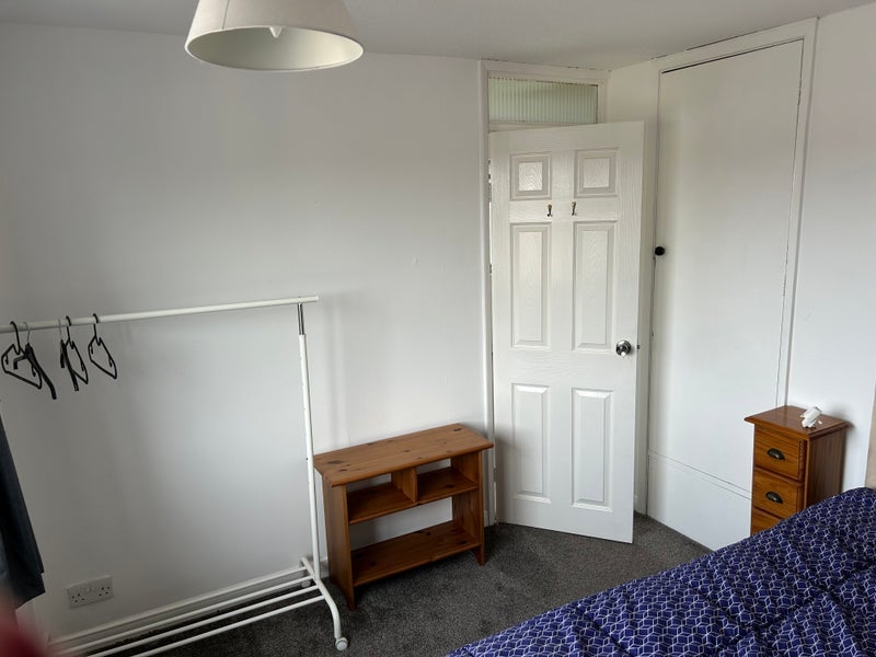 Room Rosslyn Way in Thornbury