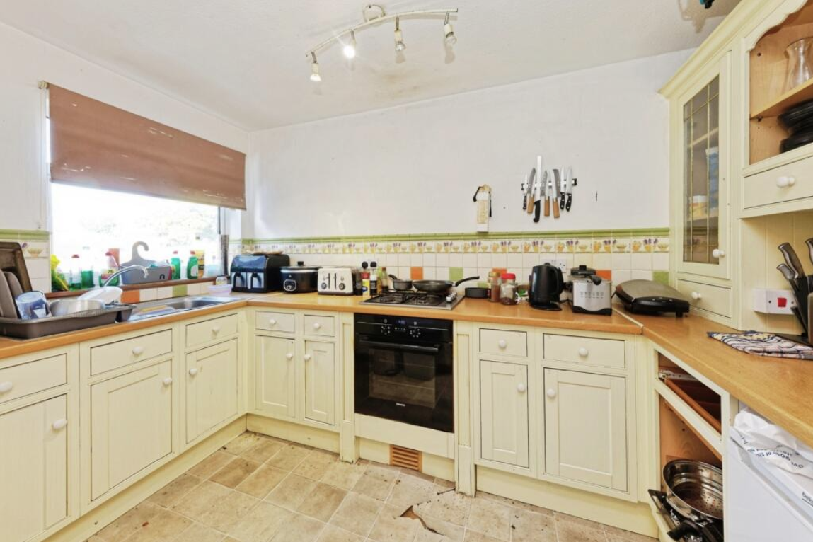 Room Ulcombe Gardens in Canterbury