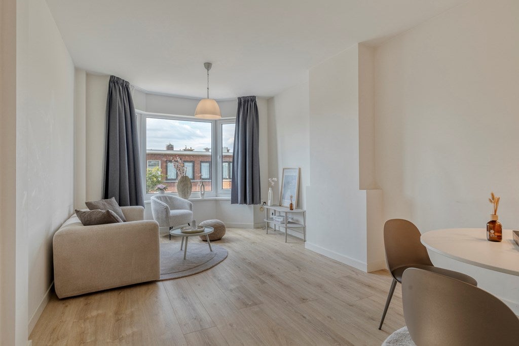 Appartement Heelsumstraat 16 in Den Haag