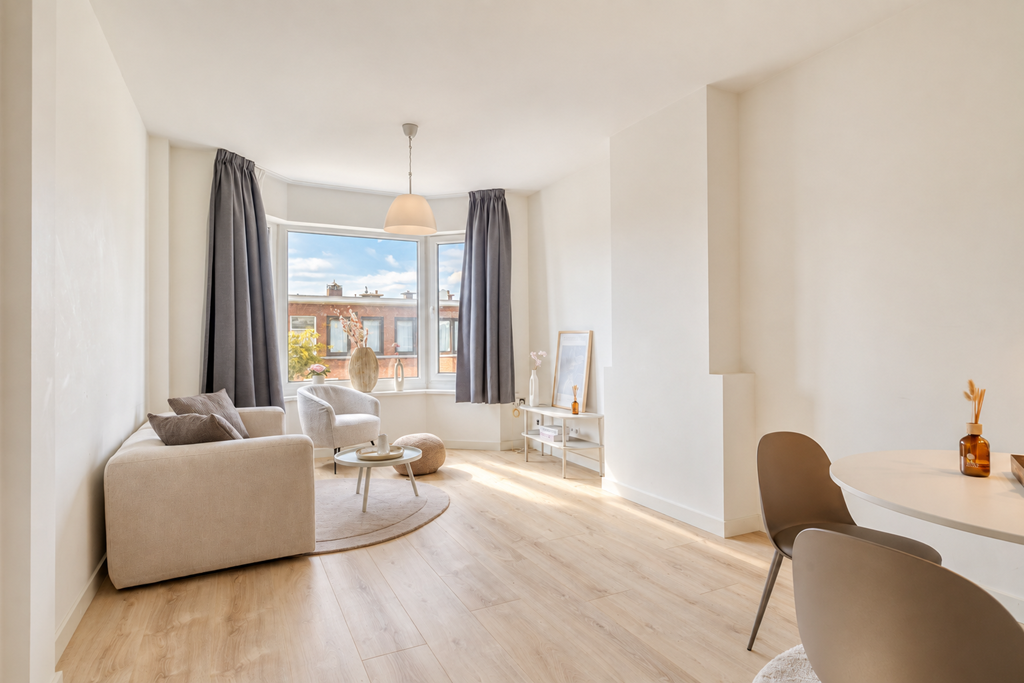 Appartement Heelsumstraat 16 in Den Haag