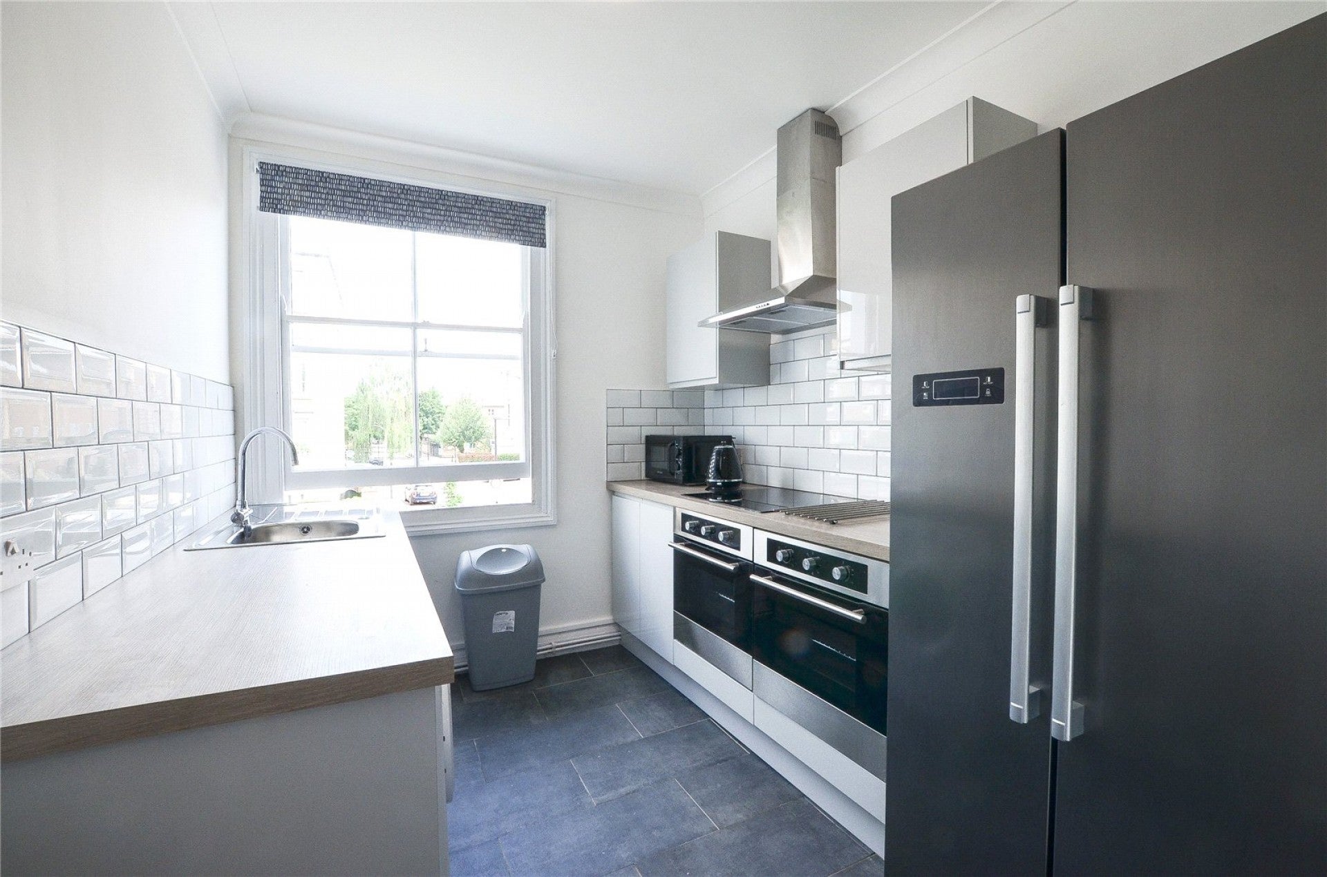 Room Middleton Road in Greater London