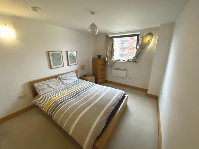 Flat Little Neville Street in Leeds