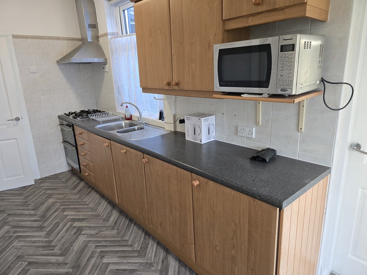 Room Kirkland Avenue in Mansfield Woodhouse