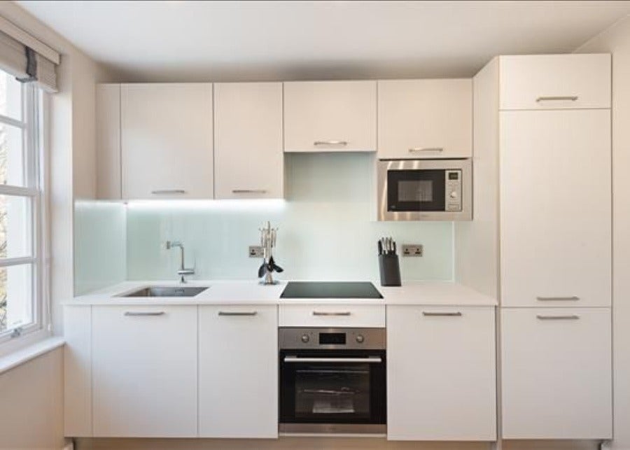 Flat Alleyn Court in City of Westminster
