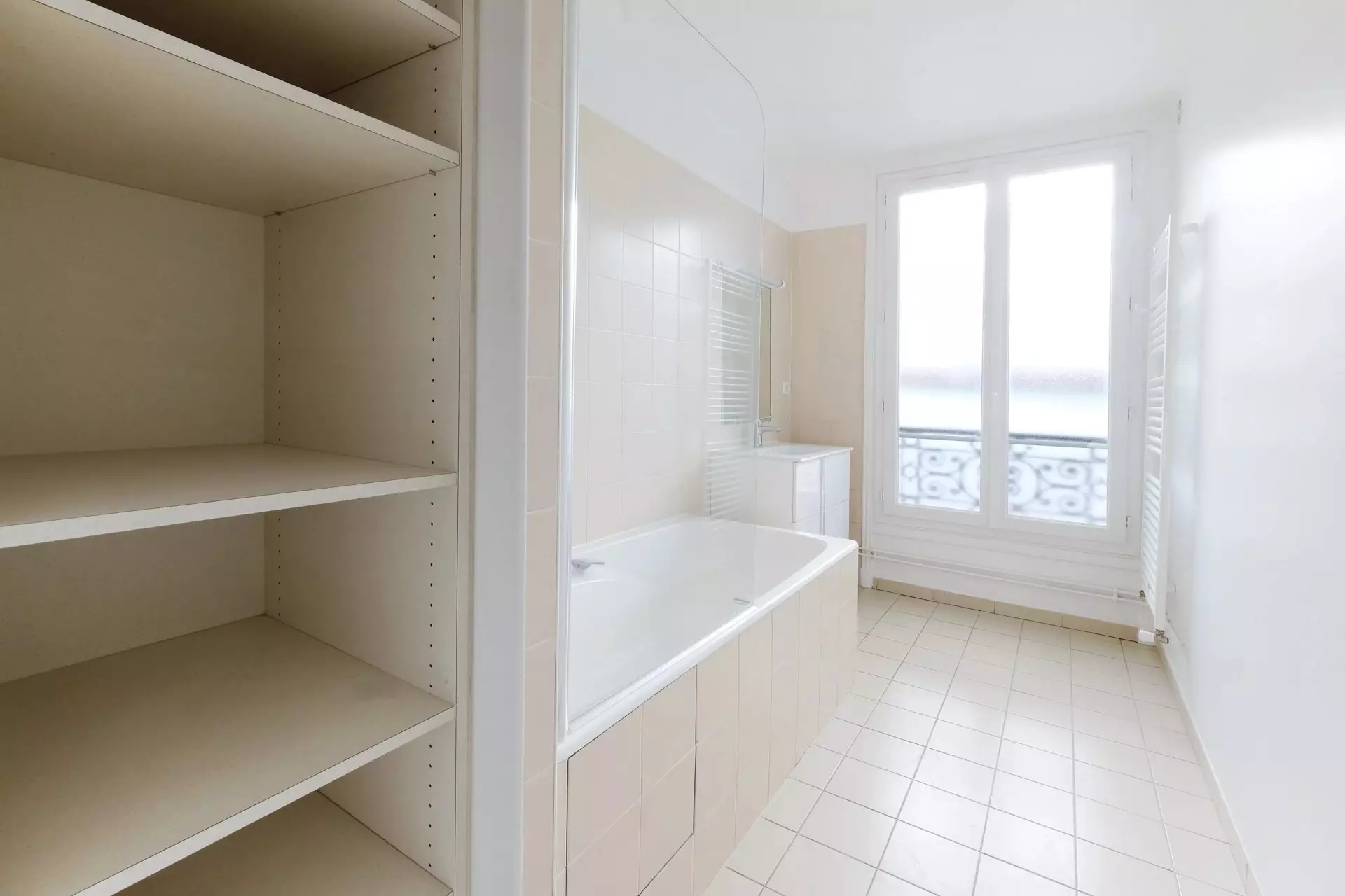 Appartement Rue du Rocher à Paris