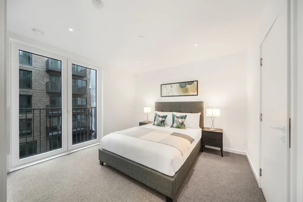 Flat Sidney Street in Greater London