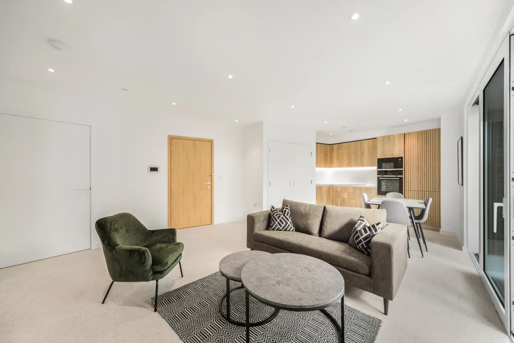 Flat Sidney Street in Greater London