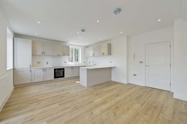 Flat New Road in Winkfield