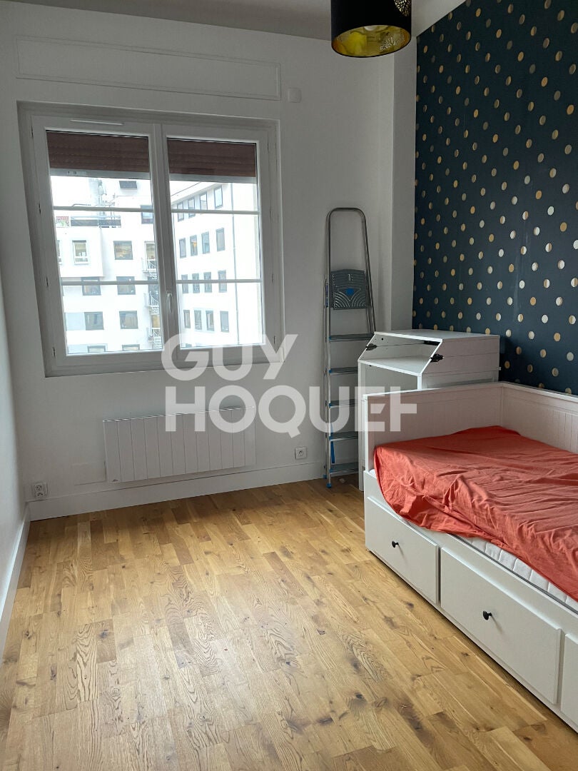 Flat Rue André Bollier in Lyon