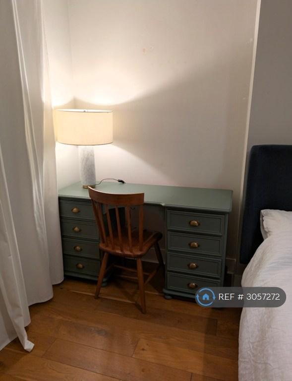 Room Springbank Road in Greater London