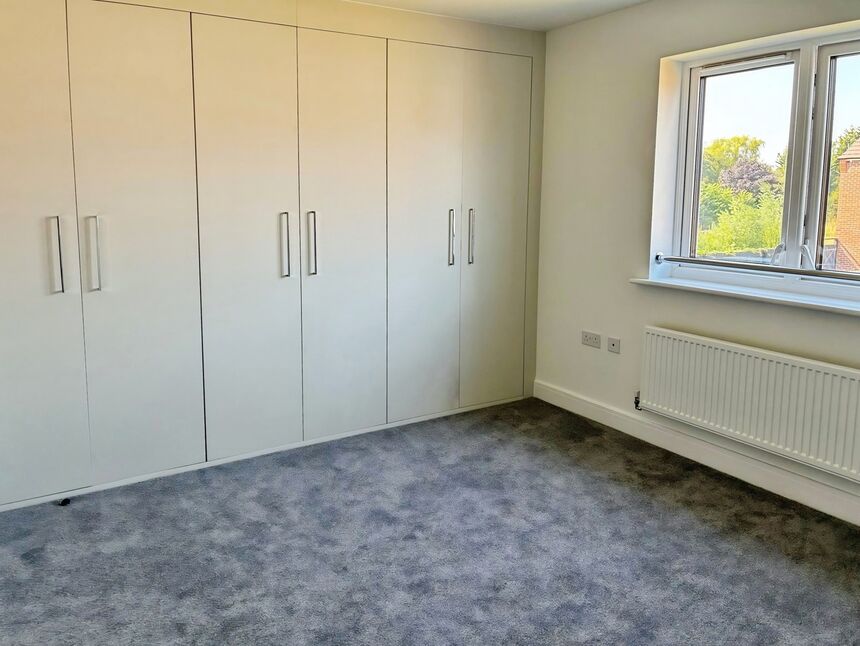 House Combine Close in Birmingham