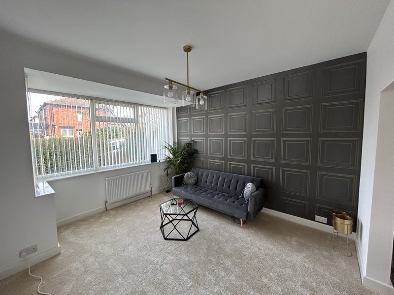 Room Somerville Grove in Leeds