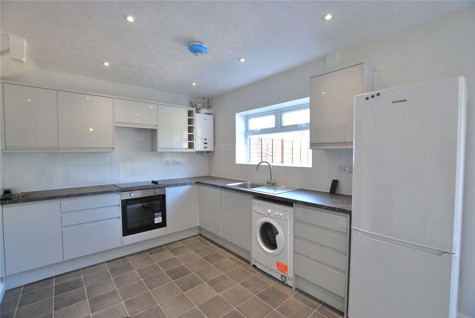 House Almond Close in Guildford