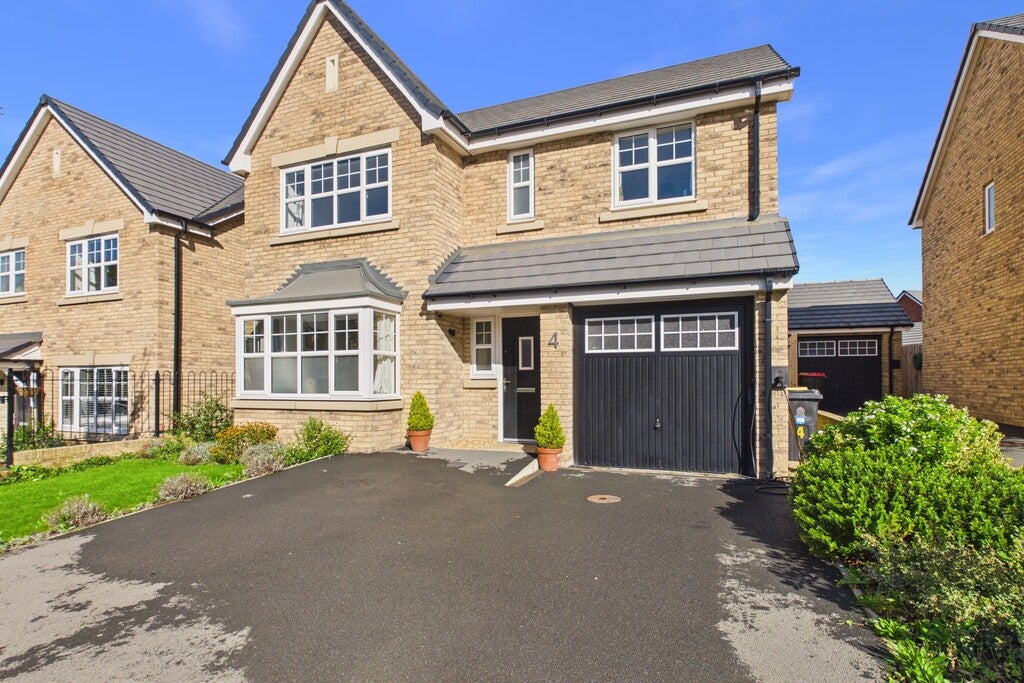 House Grosvenor Place in Carnforth